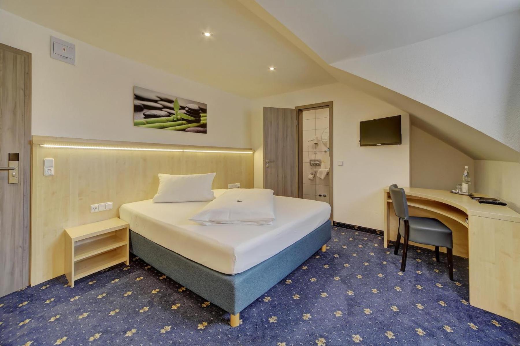 Hotel Post Weiden in der Oberpfalz Esterno foto