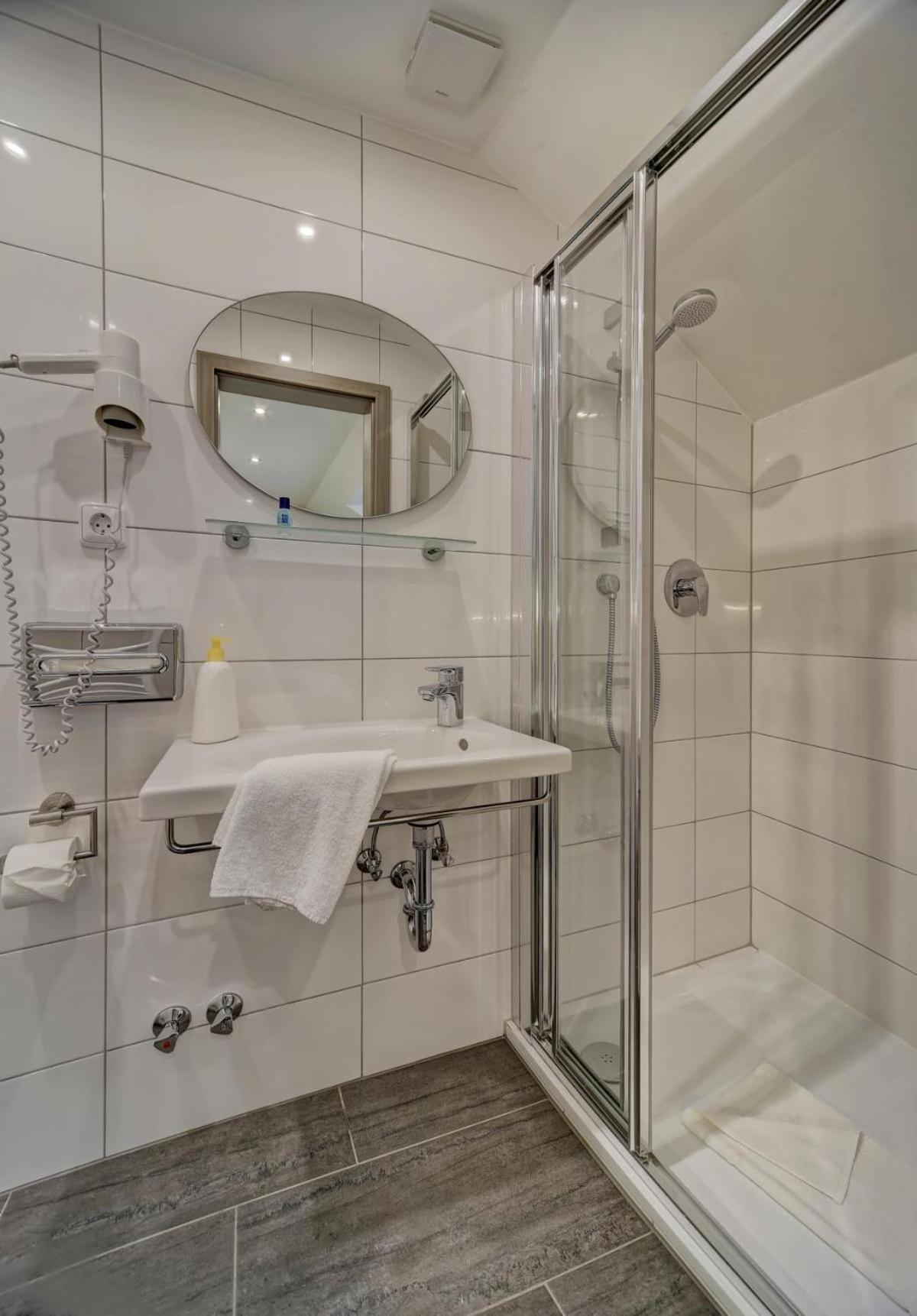 Hotel Post Weiden in der Oberpfalz Esterno foto