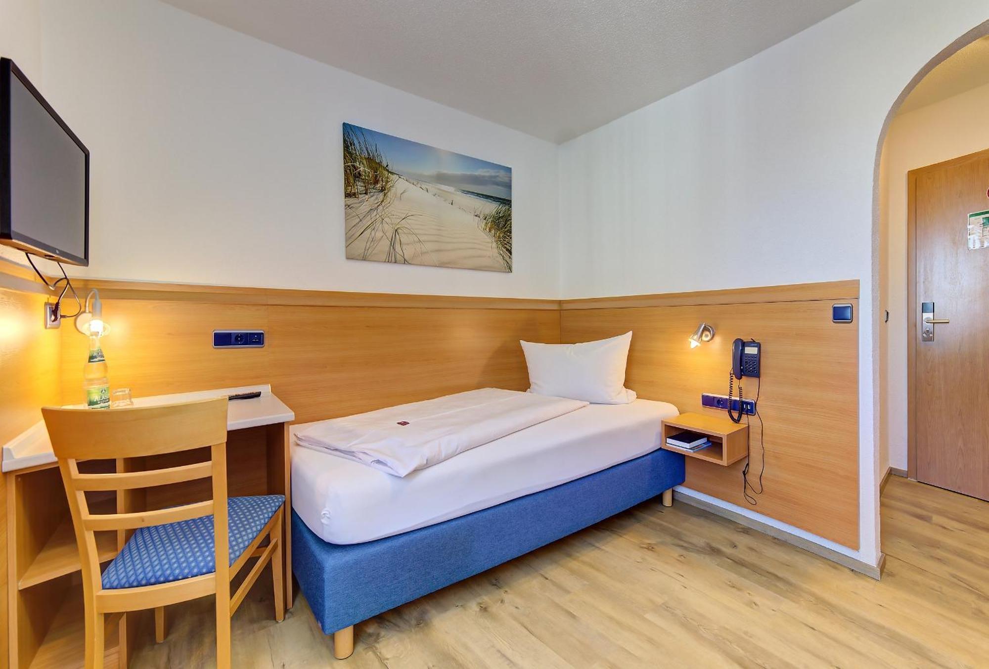 Hotel Post Weiden in der Oberpfalz Esterno foto