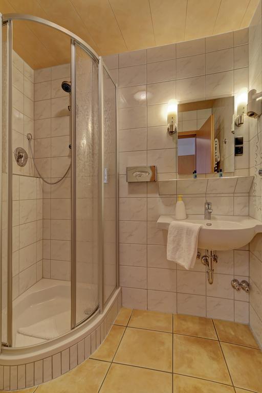 Hotel Post Weiden in der Oberpfalz Esterno foto