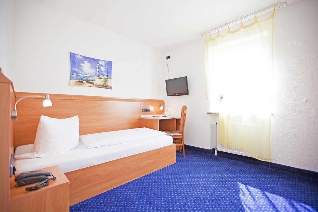 Hotel Post Weiden in der Oberpfalz Esterno foto